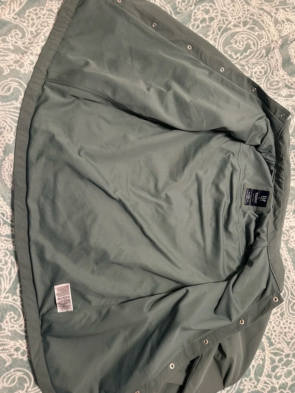 GAP TEEN Windbreaker Size XXL Teen Jacket Snaps Olive Sage Green Quick Dry